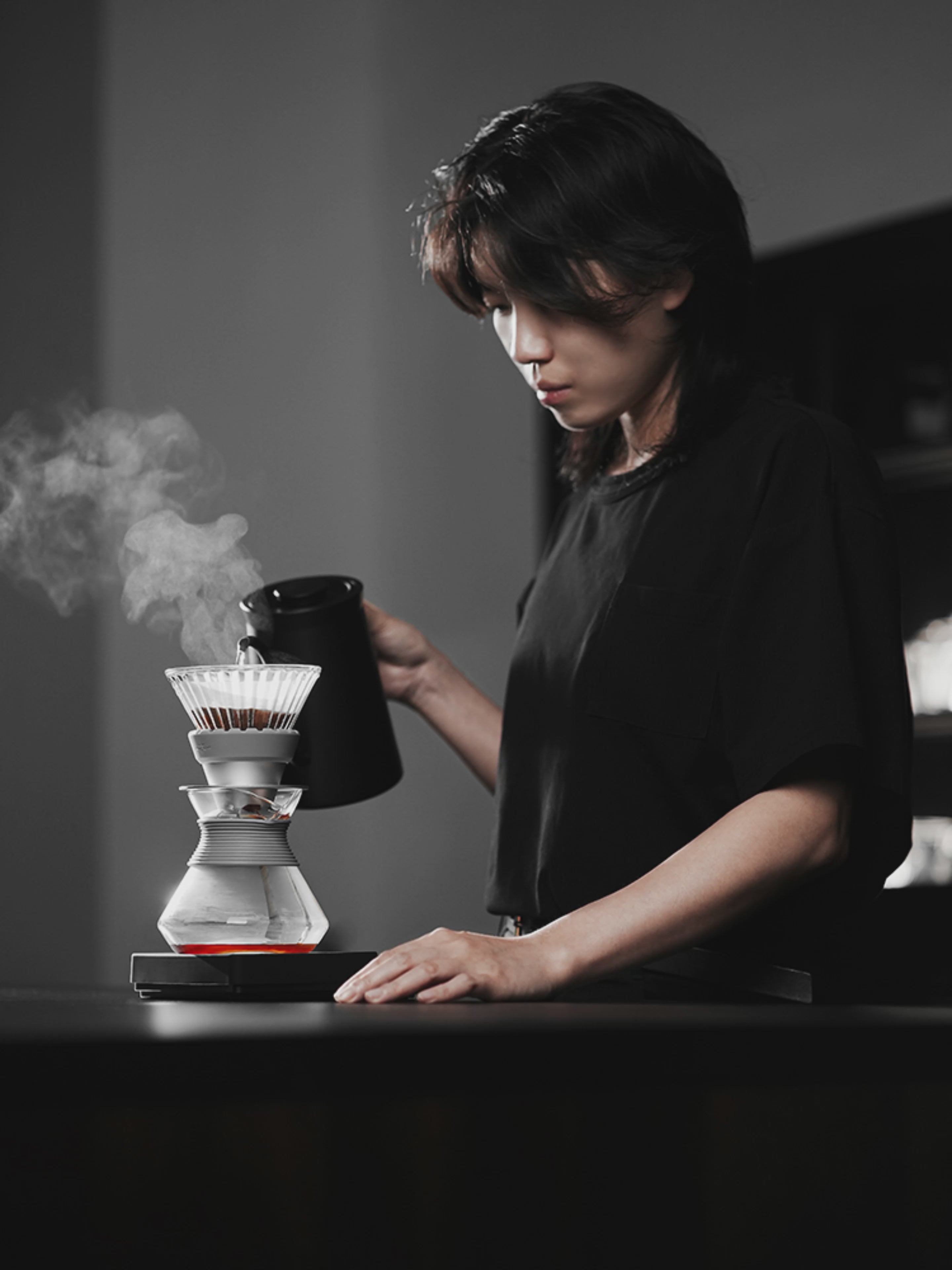 Cargar vídeo: Cafetera con servidor transparente